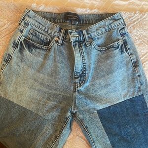 Banana Republic- Straight Jeans
